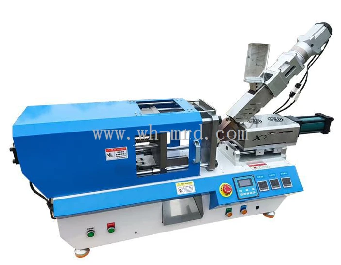 Small injection molding machine